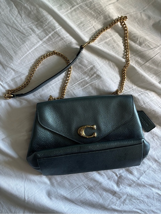 Coach Handbags - Coach dark green Leather Shoulder Bag with Gold Hardware